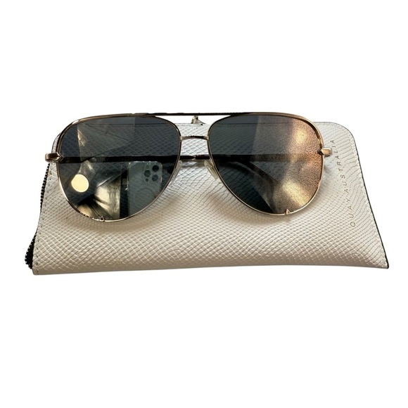 Quay Pol 154 high key 126 6414 145 mirrored sunglasses - Picture 2 of 8